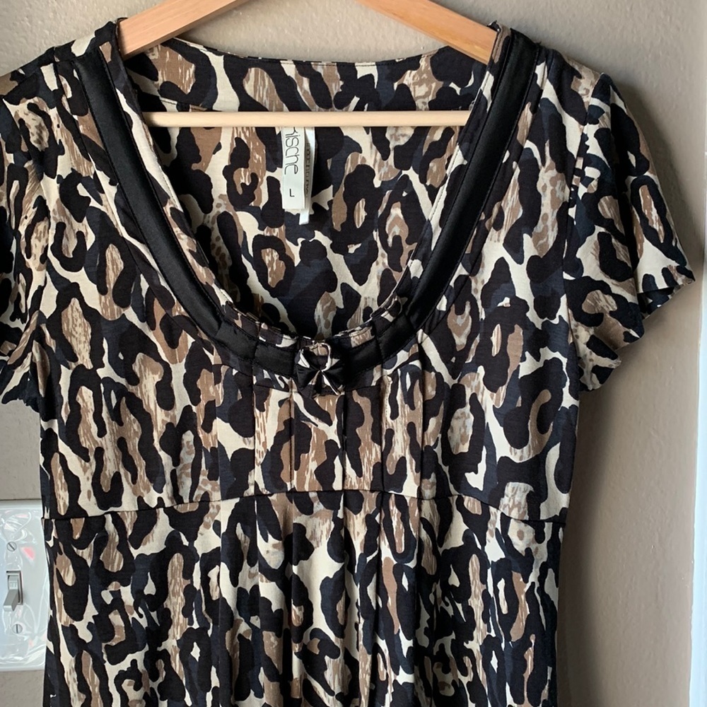 KISCHE Short Sleeve Animal Print Babydoll Shirt